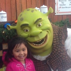 Meet your Posher, Dalia